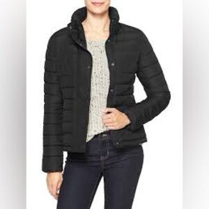 Gap puffer jacket size XS